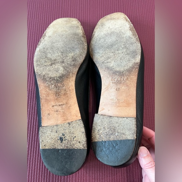 Prada Leather Black Flats 40 EU / 9.5 US Authentic Italian - Picture 9 of 12